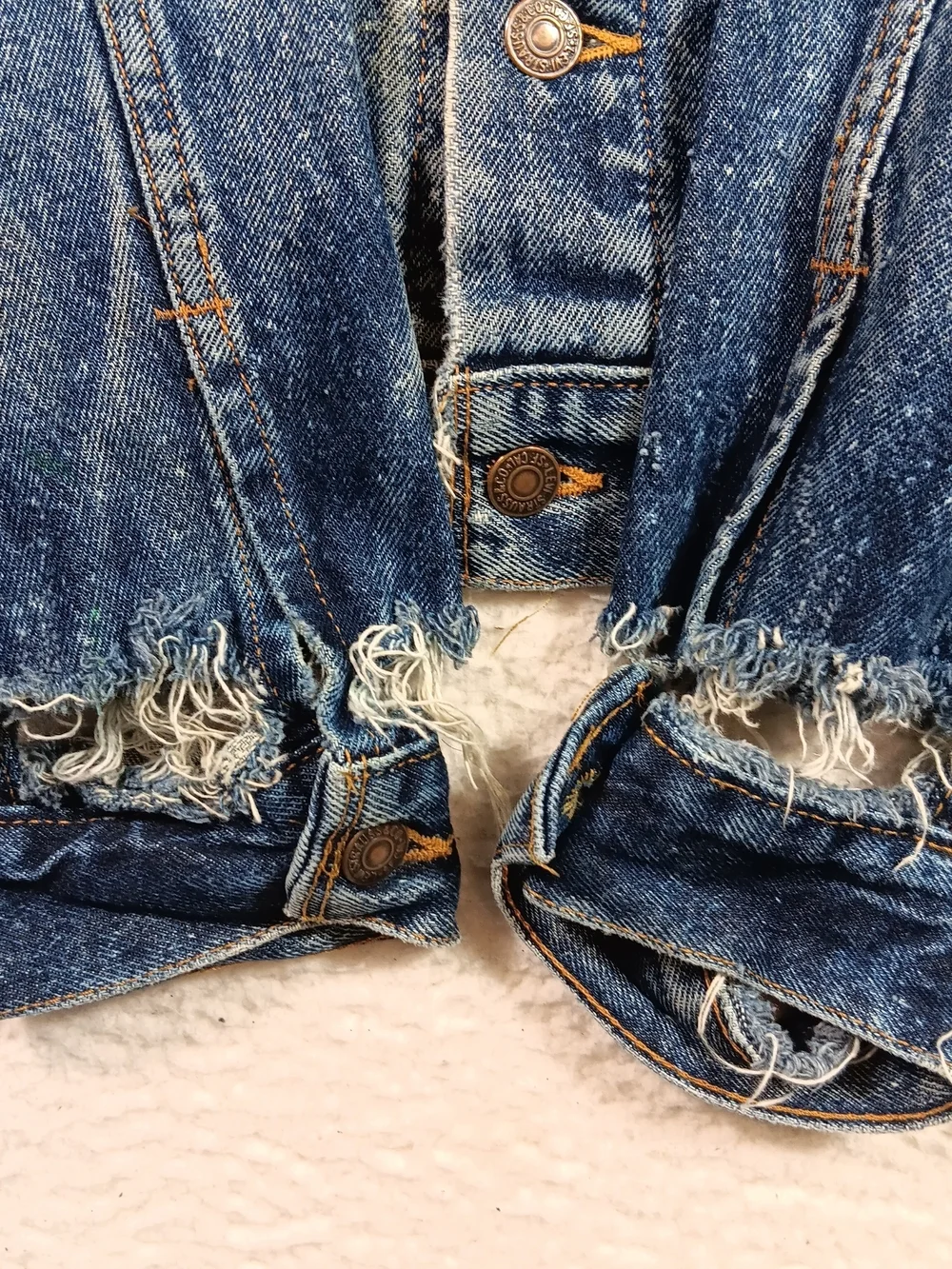 Vintage 80s Levi’s Jacket Mens Large Blue Denim Type 3 Galactic Wash Distressed